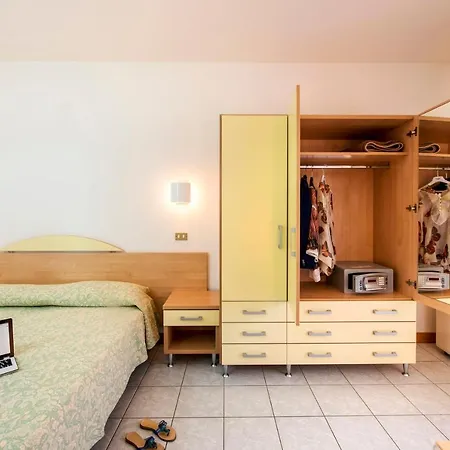 Michelangelo Hotel apartamentowy 3*